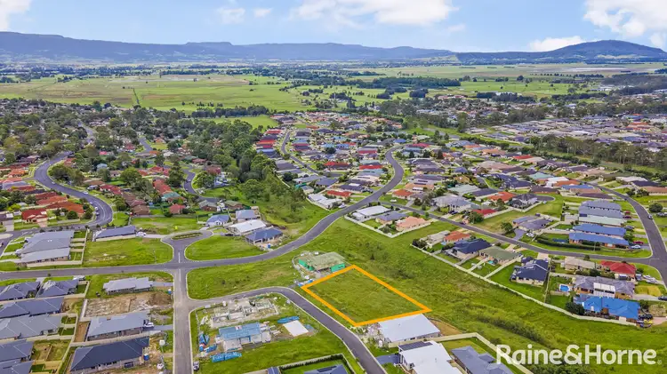 6 Arilla Street, Nowra NSW 2541