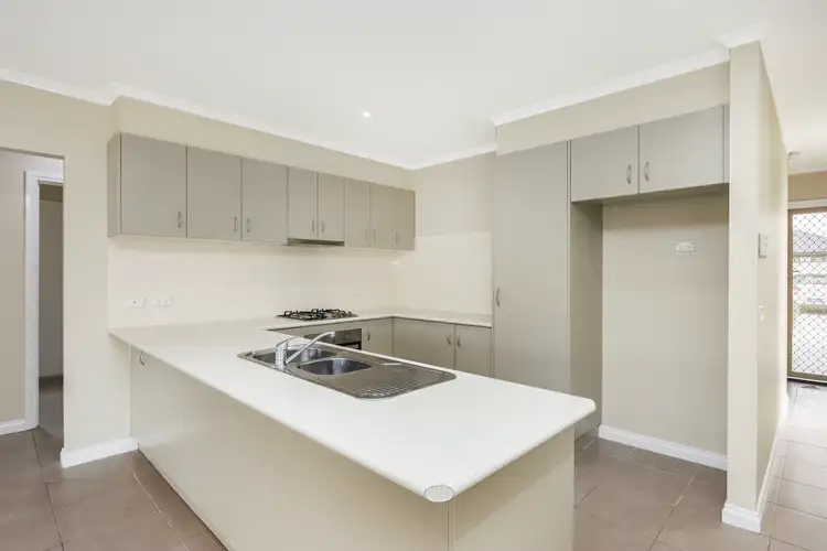 Fifth view of Homely block of units listing, 15/3 Austin Place, Melton South VIC 3338