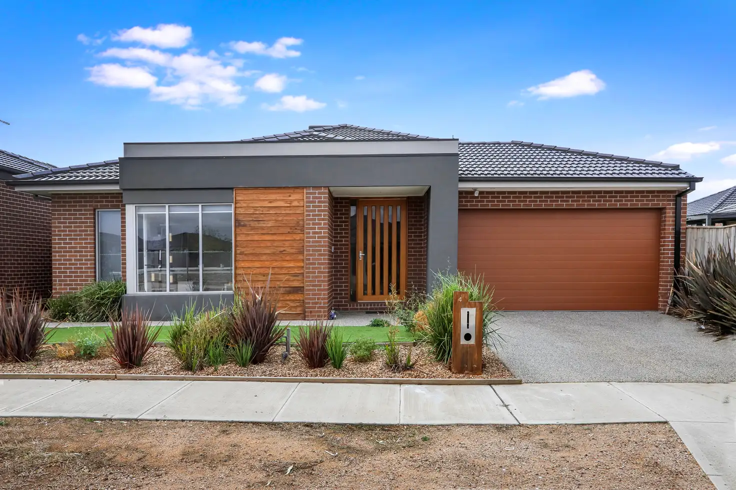 Main view of Homely house listing, 4 Wanneroo Circuit, Harkness VIC 3337