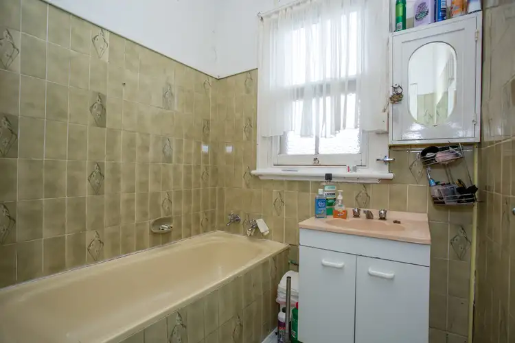 Sixth view of Homely house listing, 70 Ryall Street, Canowindra NSW 2804