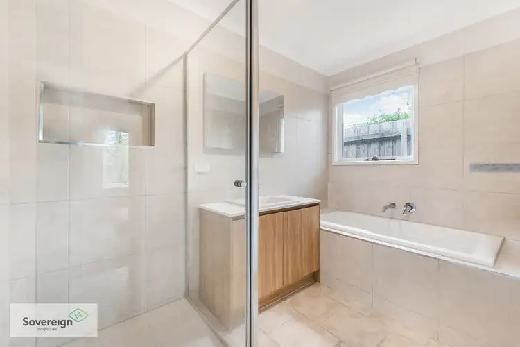 Seventh view of Homely house listing, 4 Kent Court, Cranbourne North VIC 3977