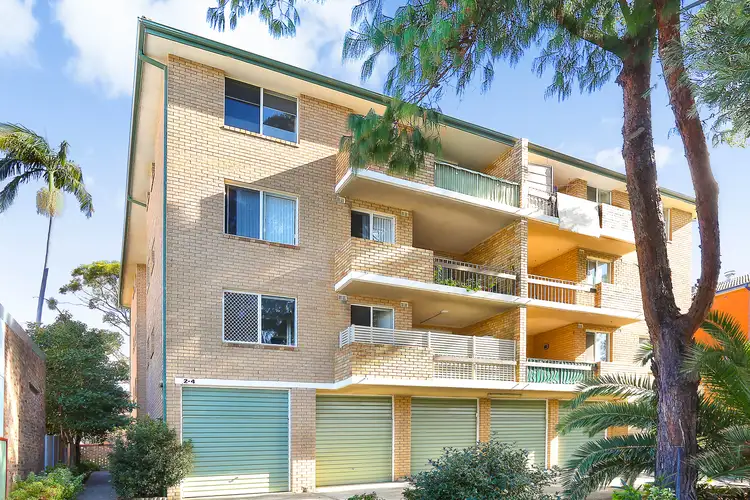 2/2-4 Queen Street, Arncliffe NSW 2205
