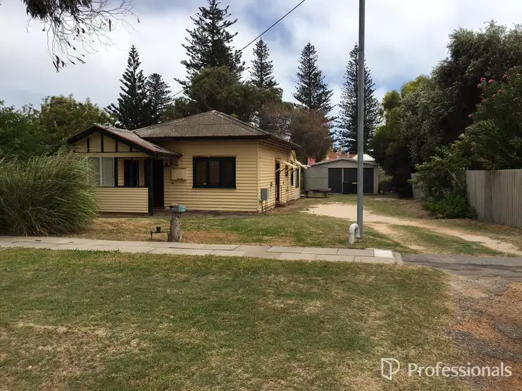 Main view of Homely house listing, 186 Shenton Street, Beachlands WA 6530
