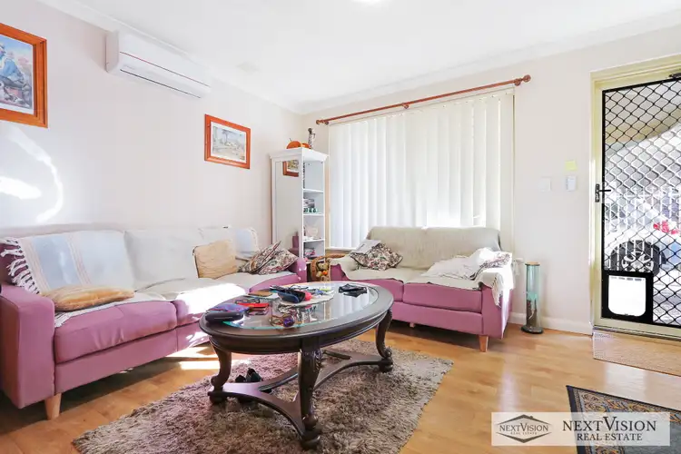 10/2 Hartley Street, Gosnells WA 6110