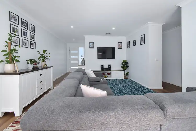 Sixth view of Homely house listing, 2/301 Barkly Street, Ararat VIC 3377