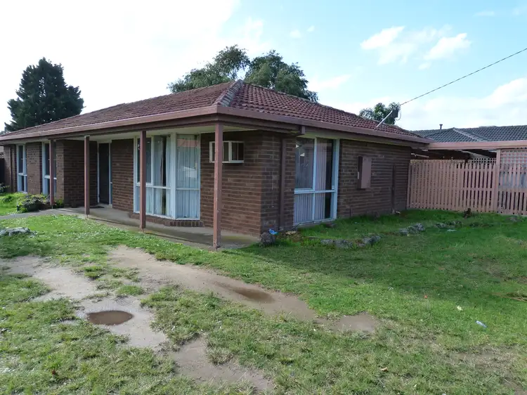 1 JASPER COURT, Hampton Park VIC 3976