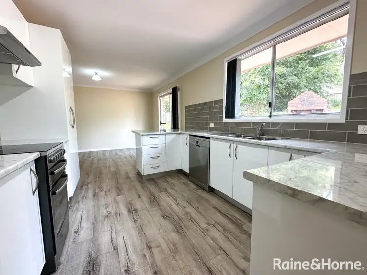 Fifth view of Homely house listing, 7 Holterman Place, Kelso NSW 2795