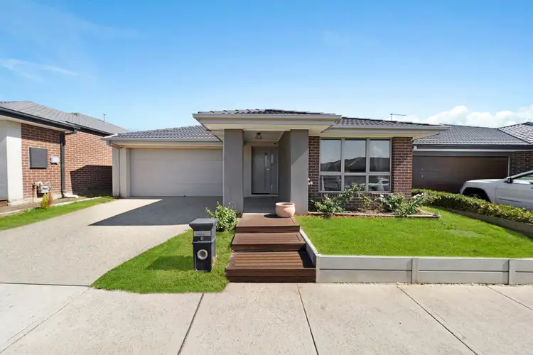 Main view of Homely house listing, 6 Scotland Circuit, Cranbourne West VIC 3977