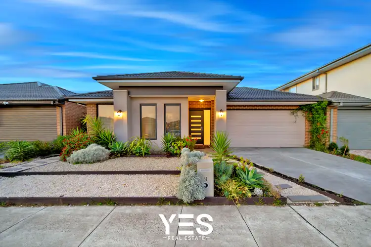 31 Plymouth Boulevard, Clyde North VIC 3978