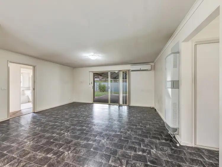 Fifth view of Homely house listing, 17 Banksia Street, West Albury NSW 2640