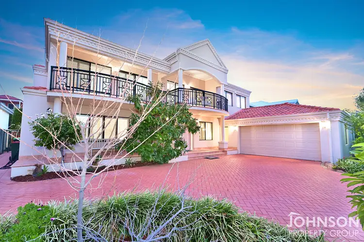Second view of Homely house listing, 17 Seaward Loop, Sorrento WA 6020