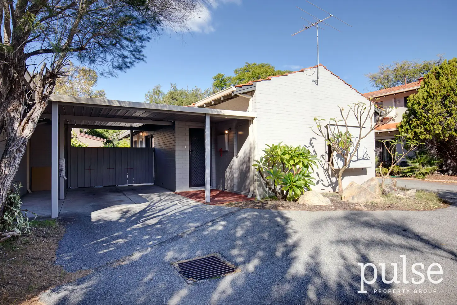 Main view of Homely unit listing, 2/7 Angelo Street, South Perth WA 6151