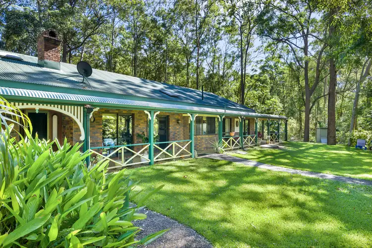 4 Barker Street, Cashmere QLD 4500