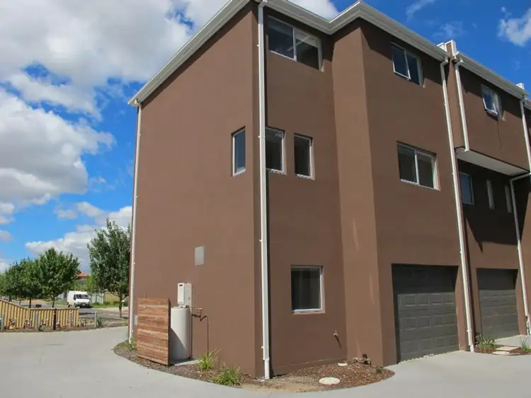 Second view of Homely house listing, 8 Kai Close, Caroline Springs VIC 3023