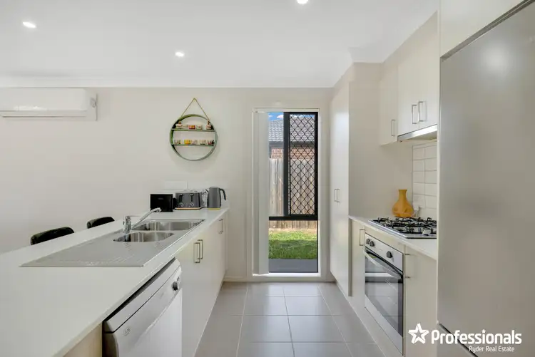 Seventh view of Homely house listing, 10 Gosse Crescent,, Brookfield VIC 3338
