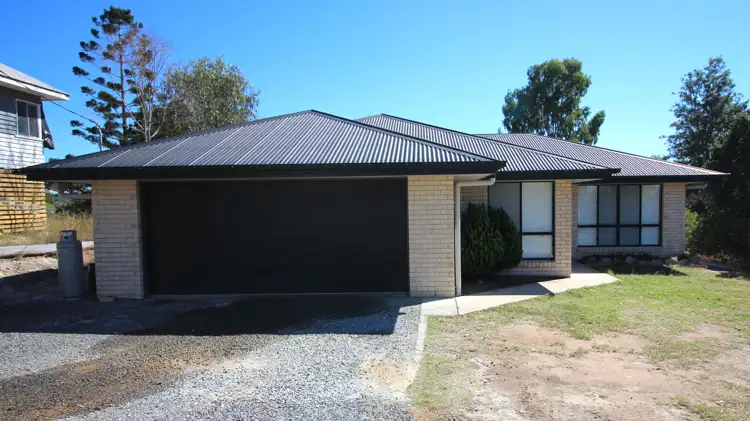 10 Pearson Street, Mount Perry QLD 4671