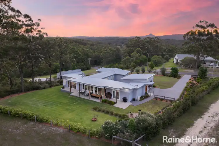 80 Westlake Drive, Woodstock NSW 2538