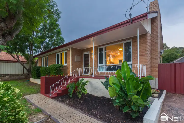204 South Western Highway, Mount Richon WA 6112
