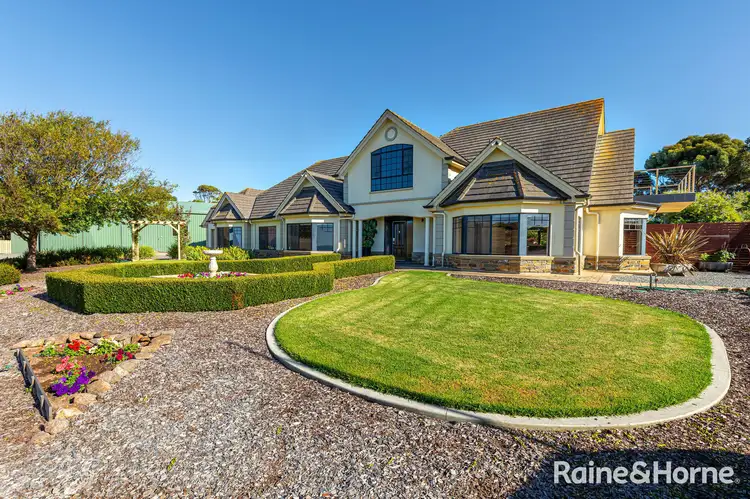 135 Haigh Drive, Tiatukia SA 5607
