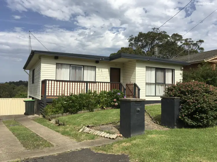 15 Berrima Parade, Surfside NSW 2536