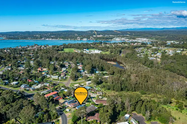 Fourth view of Homely house listing, 15 Berrima Parade, Surfside NSW 2536