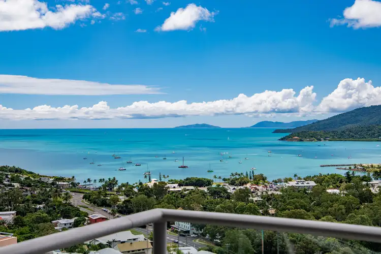 18 Seaview Drive