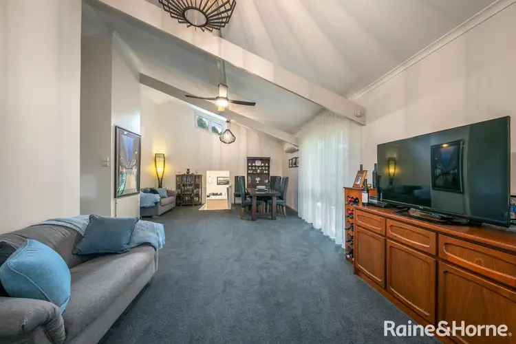 Fifth view of Homely house listing, 15 Oakley Court, Gisborne VIC 3437