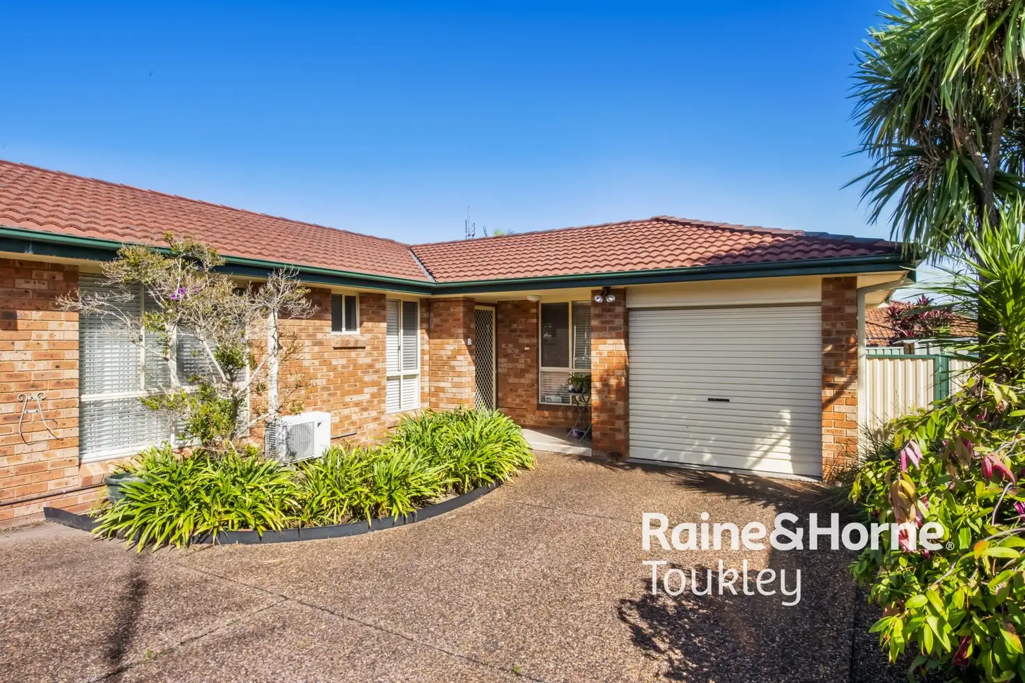 Main view of Homely house listing, 2/300 Buff Point Avenue, Buff Point NSW 2262