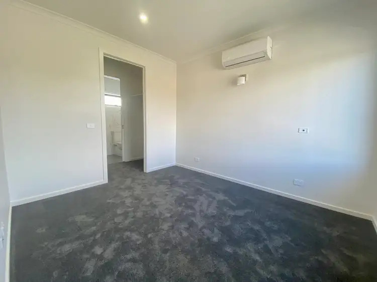 Fifth view of Homely house listing, 1/2 Weeks Close, Rowville VIC 3178