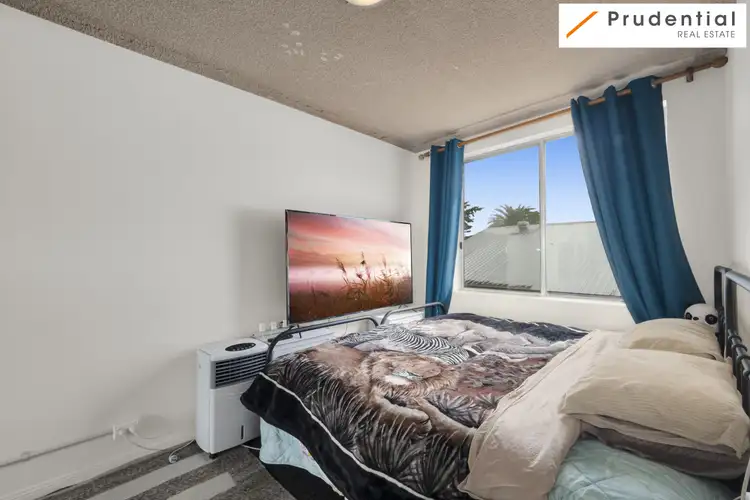 Sixth view of Homely unit listing, 4/98 Dumaresq Street, Campbelltown NSW 2560
