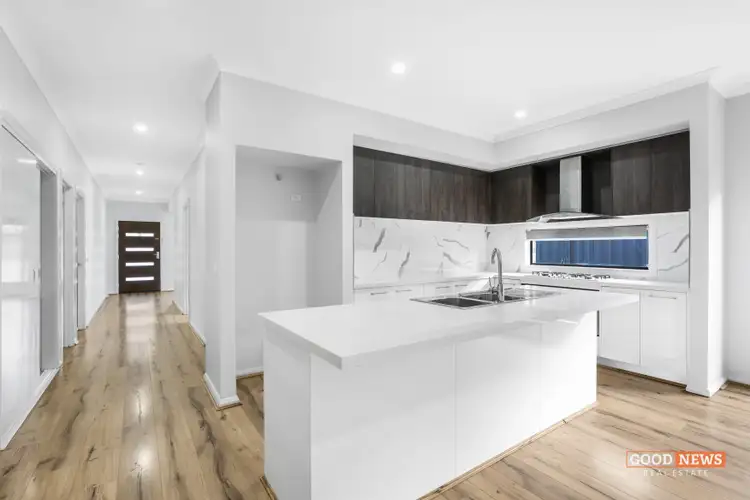 Sixth view of Homely house listing, 6 Crawford Rise, Cobblebank VIC 3338