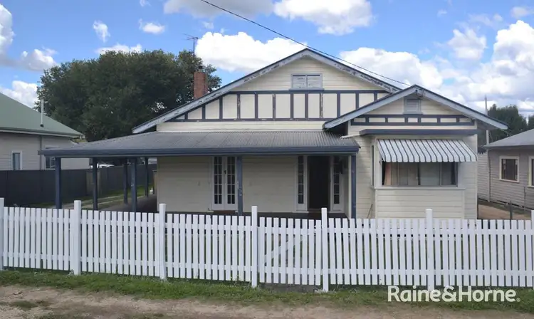 12 Warialda Road, Inverell NSW 2360