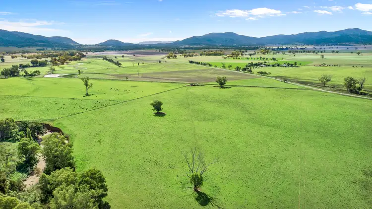 "Cambridge" 1034 Piallaway Road, Currabubula NSW 2342