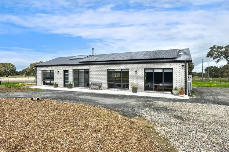 68 Buangor Road, Buangor VIC 3375
