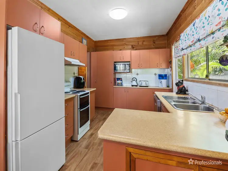 Fifth view of Homely house listing, 9 Amaroo Avenue, Ferny Hills QLD 4055