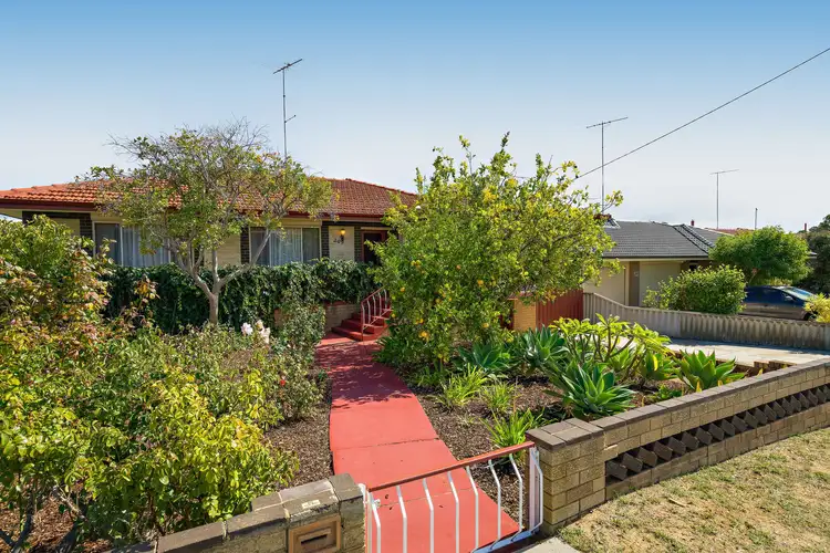209 Rockingham Road, Hamilton Hill WA 6163