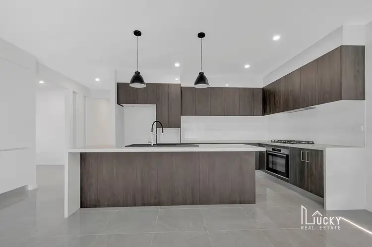 Seventh view of Homely house listing, 6 Tweed Place, Kalkallo VIC 3064