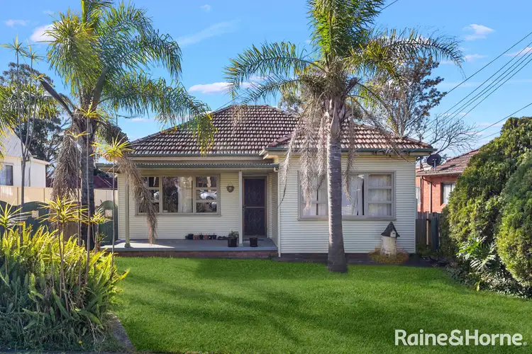 11 Blackwood Avenue