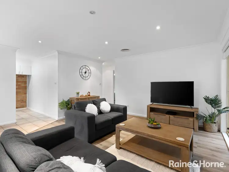 Third view of Homely villa listing, 7/10 Albert Street, Ourimbah NSW 2258
