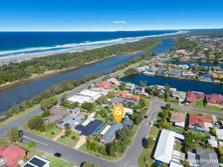 8 Victoria Avenue, Pottsville NSW 2489