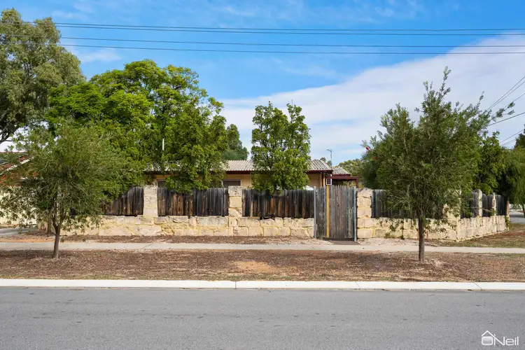 190 Third Avenue, Kelmscott WA 6111