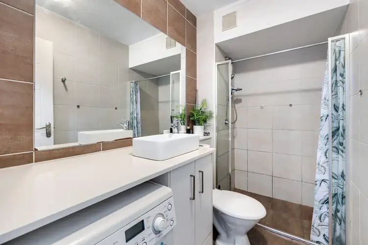 Fifth view of Homely apartment listing, 411/3-5 Gardiner Street, Darwin City NT 800