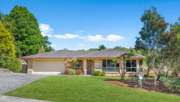 6 Duet Court, Eatons Hill QLD 4037