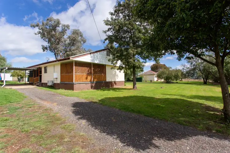5-7 Carrington Street, Woodstock NSW 2793