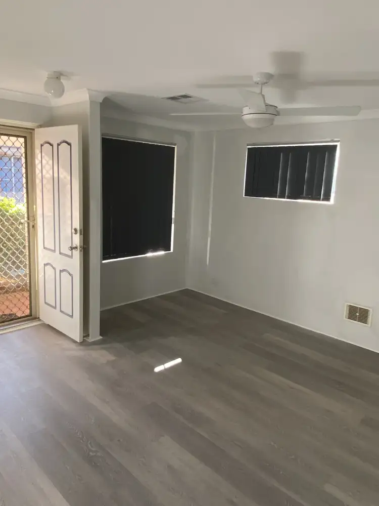 Fourth view of Homely unit listing, 6/32 HOLMESDALE ROAD, Woodbridge WA 6056