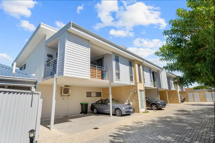 2/198 Kent St, Rockingham WA 6168
