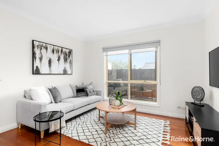Fifth view of Homely house listing, 17 Patrick Crt, Airport West VIC 3042