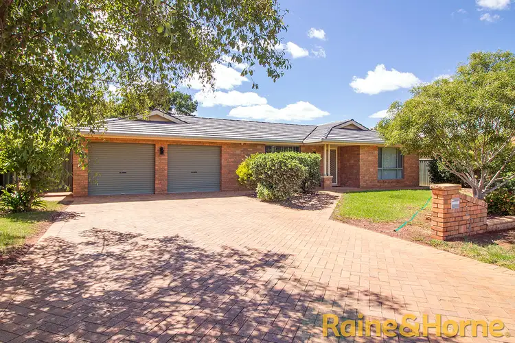 17 Murray Avenue, Dubbo NSW 2830