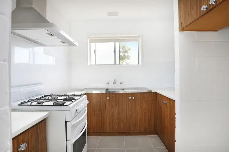 Fourth view of Homely apartment listing, 18/13 Hopetoun Avenue, Brunswick West VIC 3055