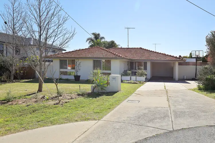 6 Salway Place, Spearwood WA 6163